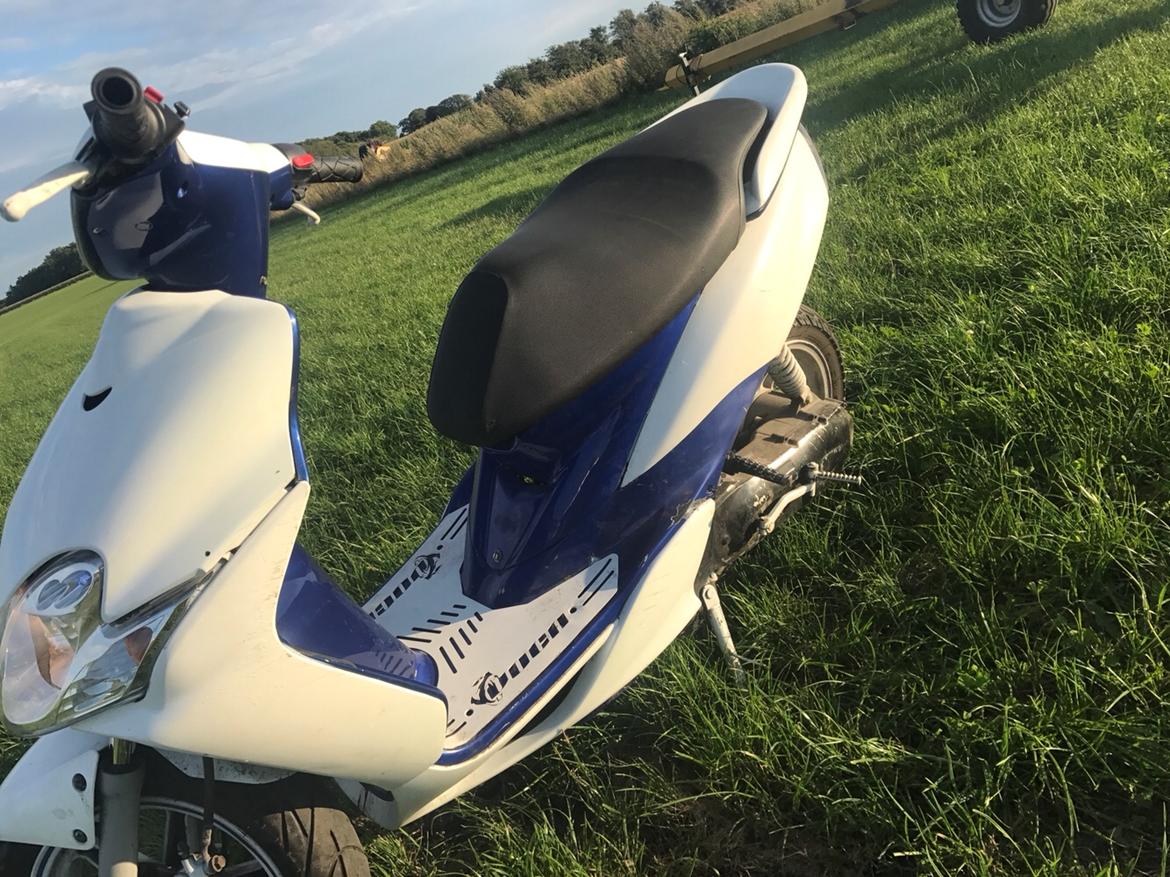 Yamaha Jog r SOLGT billede 3