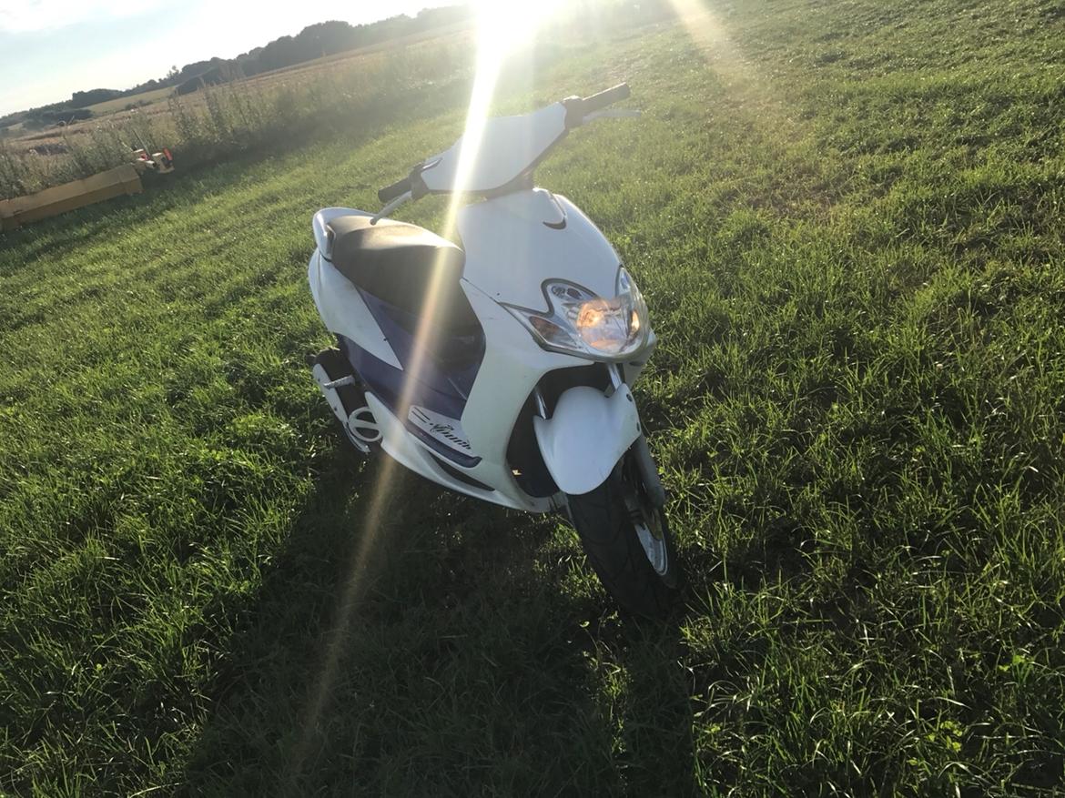 Yamaha Jog r SOLGT billede 9