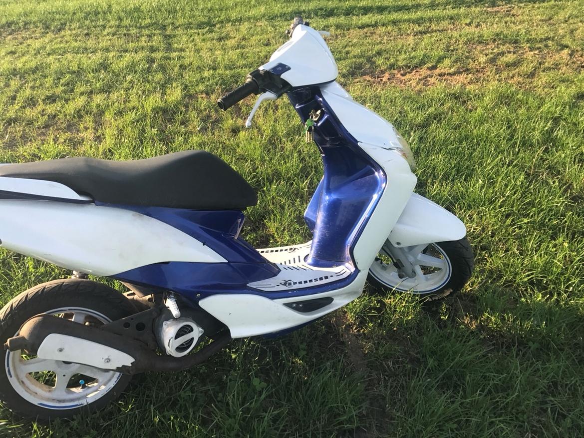 Yamaha Jog r SOLGT billede 10