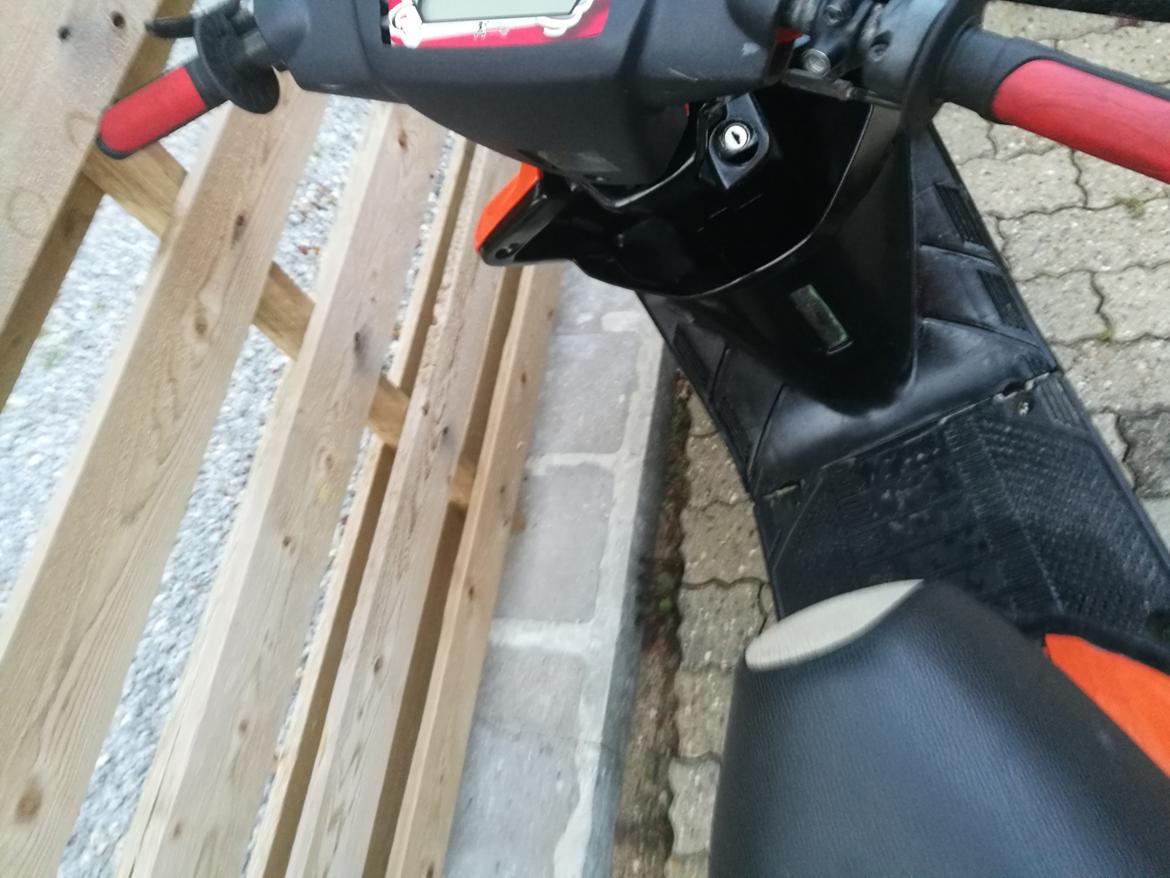 Yamaha Jog AS billede 10