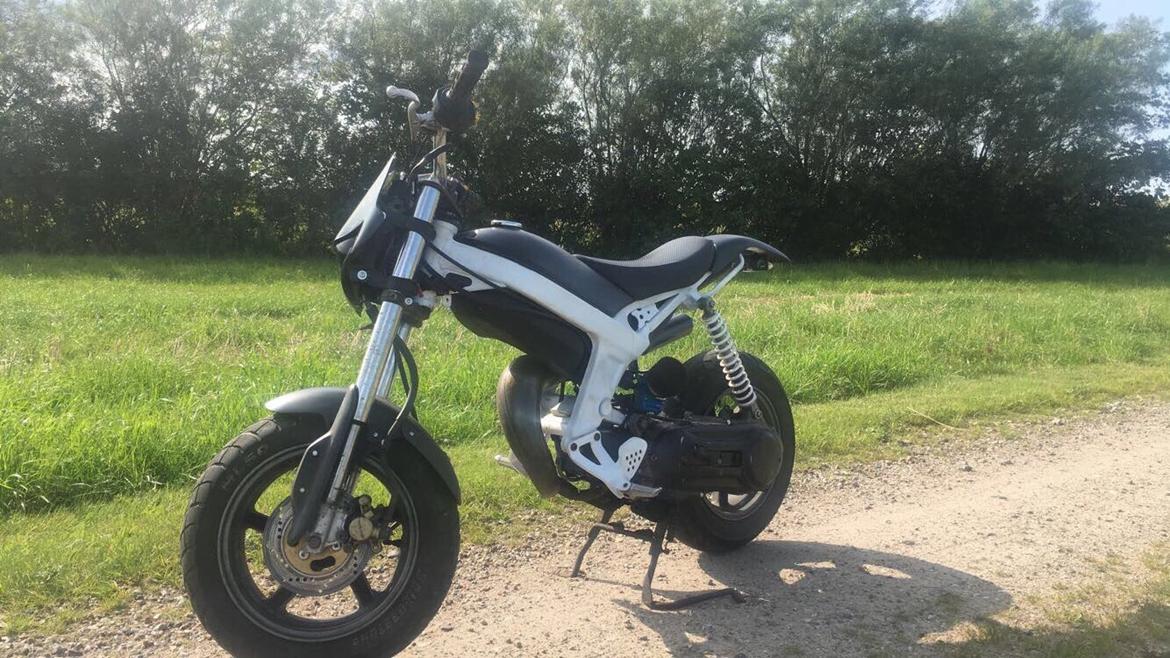 Suzuki street magic billede 16