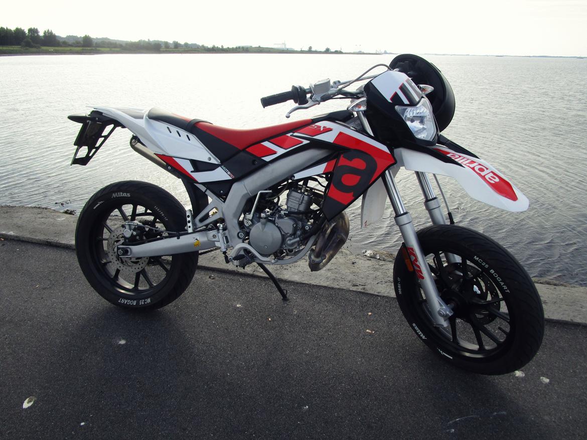 Aprilia SX 50 LC (SOLGT) billede 1