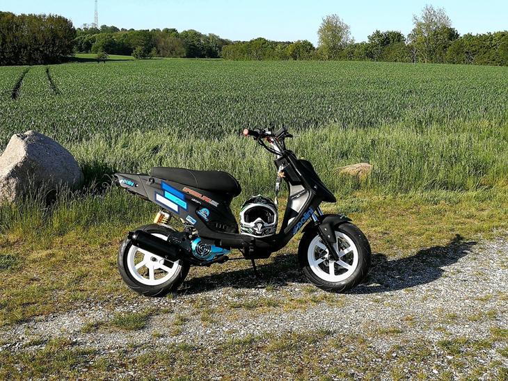 PGO Hot 50 billede 1