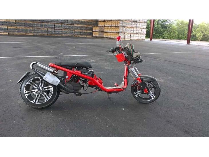 {{currentPhoto.altText}} billede {{currentPhoto.number}}