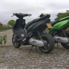 Yamaha Jog R *Monster Edition* SOLGT