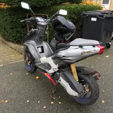 Aprilia SR50 Factory 