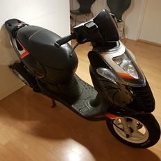 Aprilia sonic 