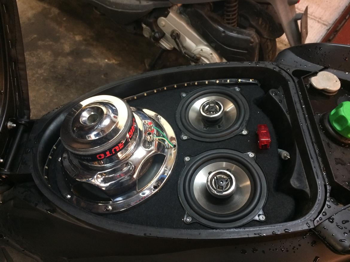 Yamaha Jog R *Monster Edition* SOLGT billede 7