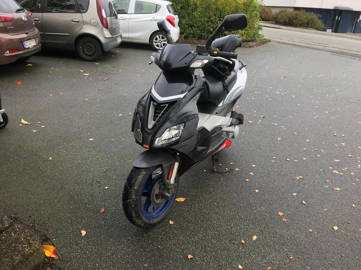 Aprilia SR50 Factory  billede 4