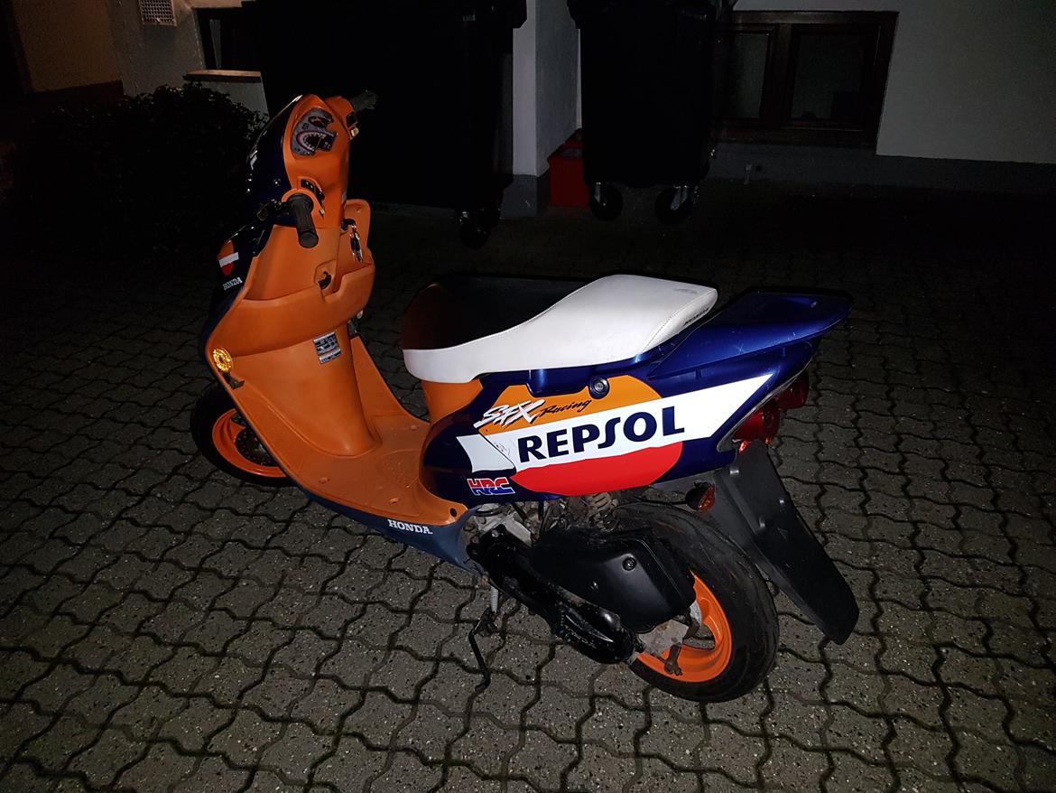 Honda SFX Repsol billede 3