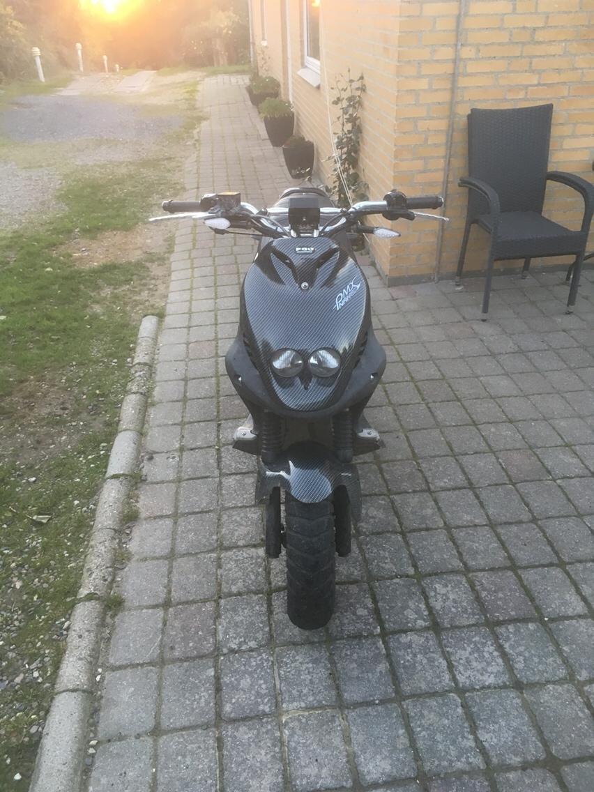 PGO Pmx Naked billede 2