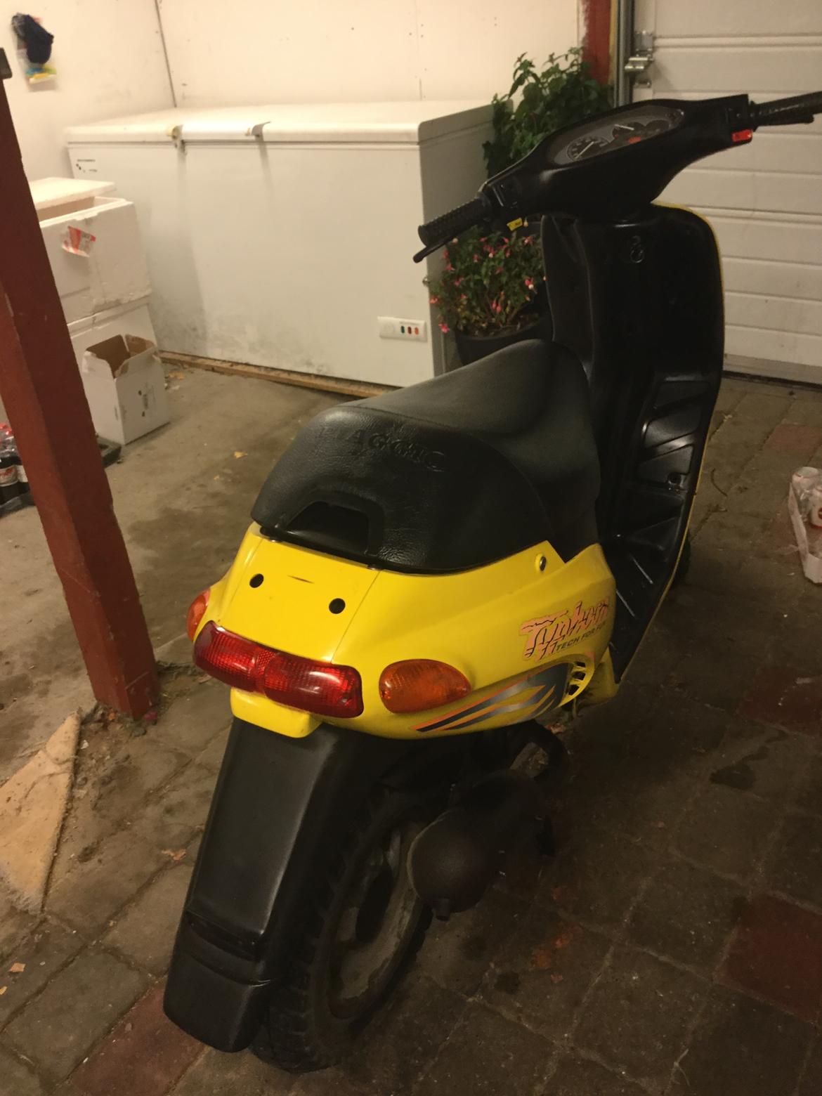 Piaggio Typhoon billede 2