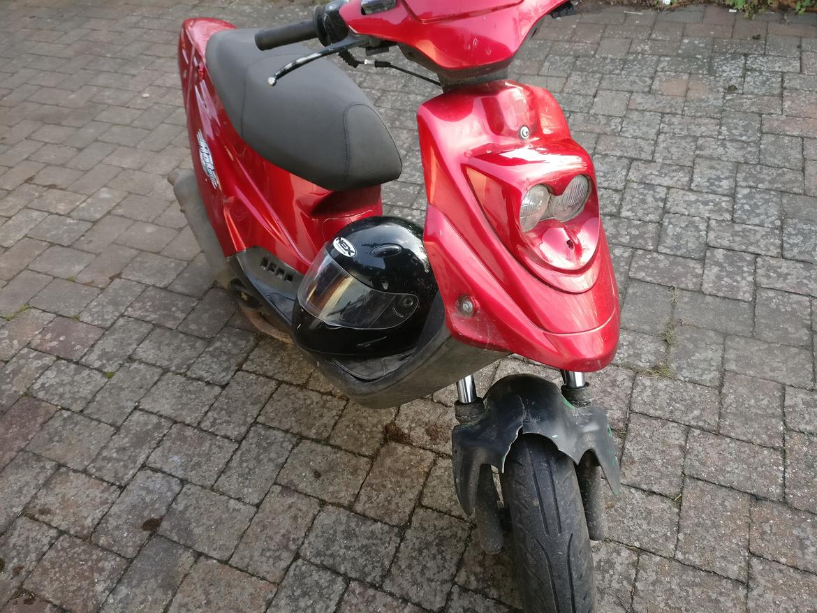 PGO Hot 50 solgt billede 3