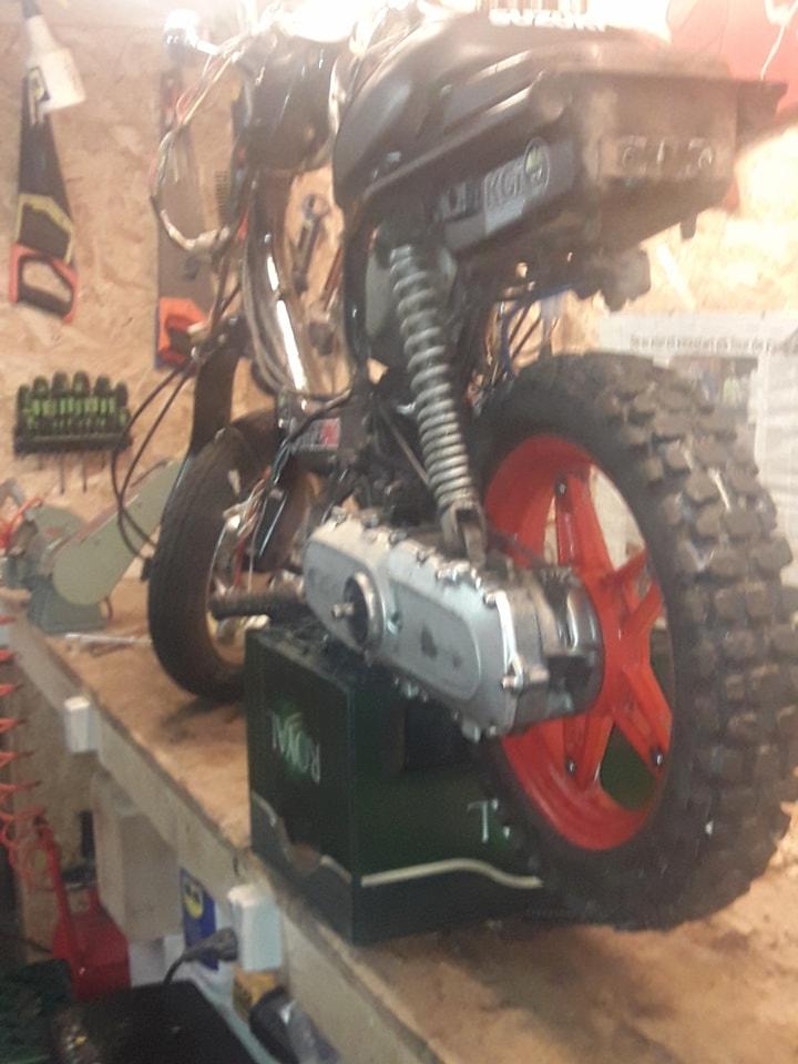 Suzuki FZ50 billede 11