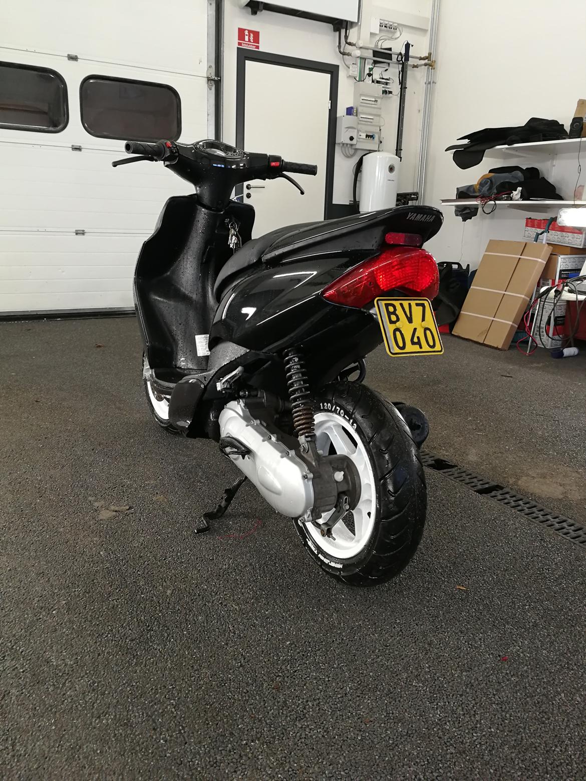 Yamaha jog r billede 2