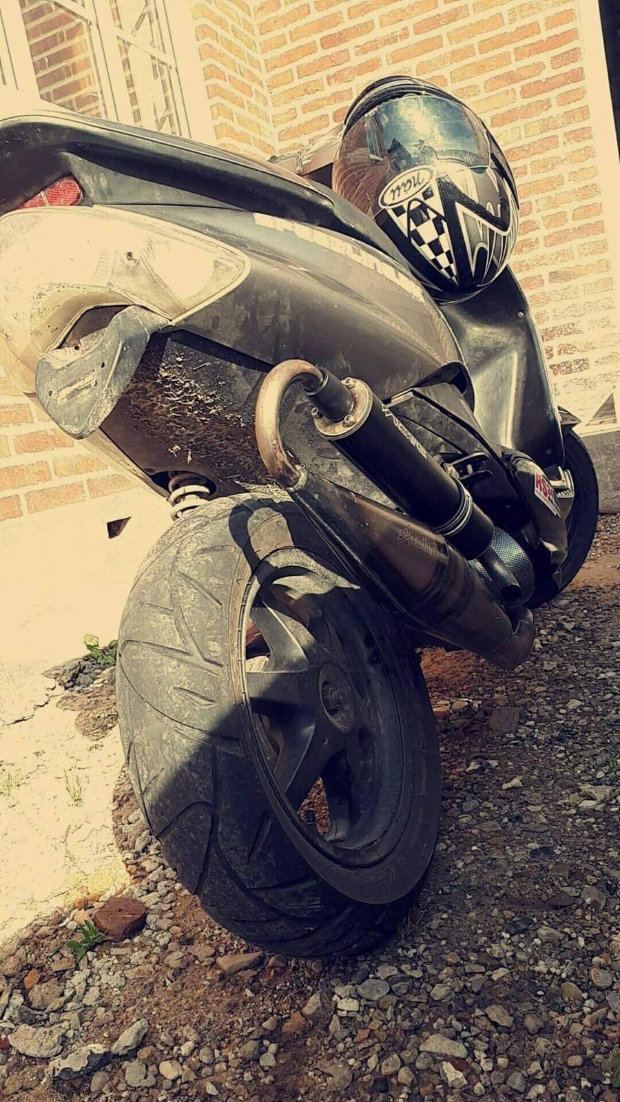 Yamaha Jog R billede 1