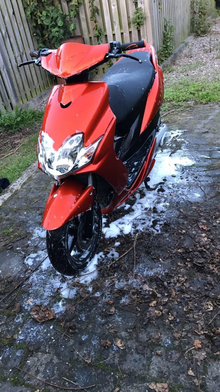 Yamaha Jog R billede 1