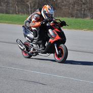 Aprilia Sonic TC LC