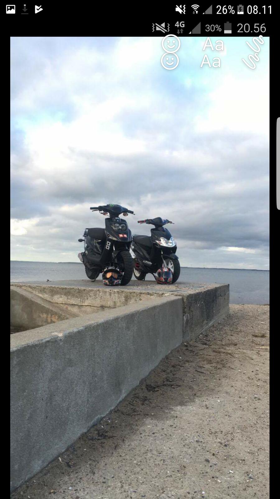 Yamaha jog r (Solgt) billede 1