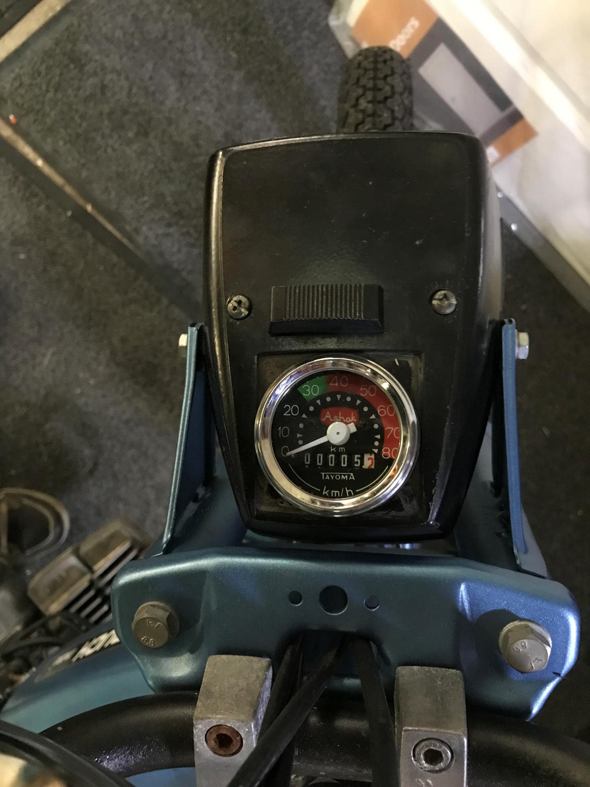 Puch maxi k "custom riders" - så er speedometert blevet monteret... billede 16