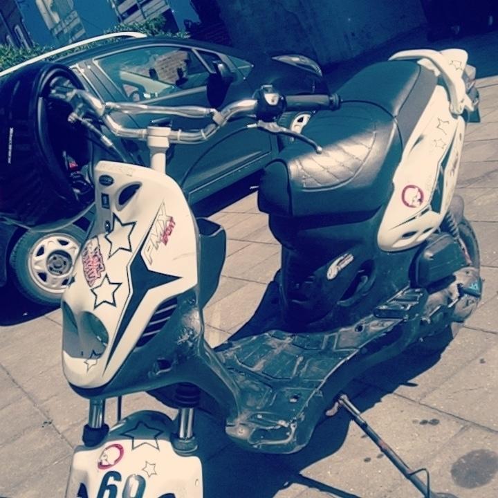 PGO Pmx sport - samlet igen, mangler nu kun at få ordnet el starteren.. som det eneste der er istykker  billede 11