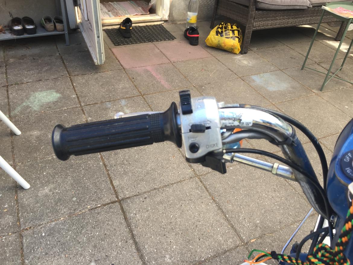 Suzuki FZ50 billede 10