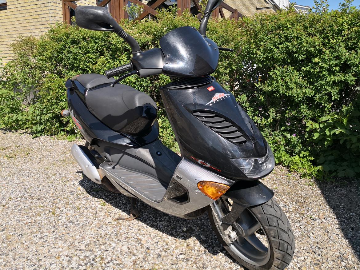 Aprilia Sr50 stealth billede 3