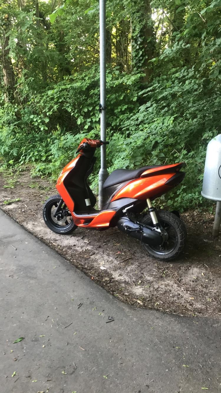 Yamaha Jog r billede 2