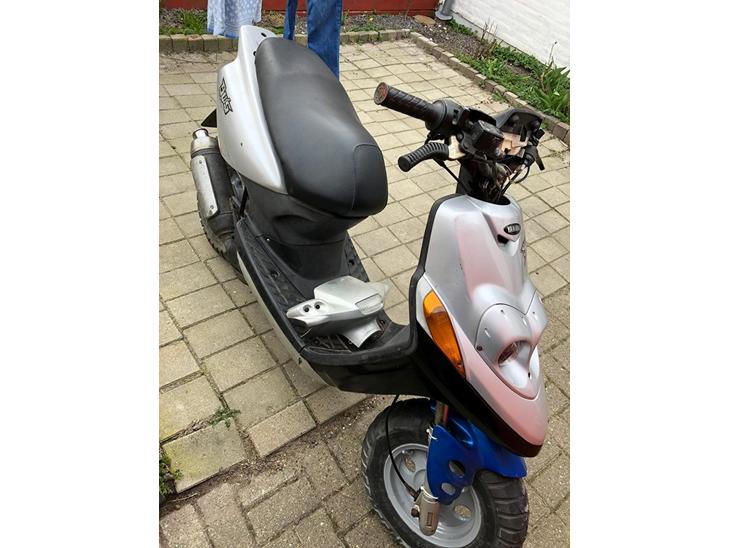 {{currentPhoto.altText}} billede {{currentPhoto.number}}