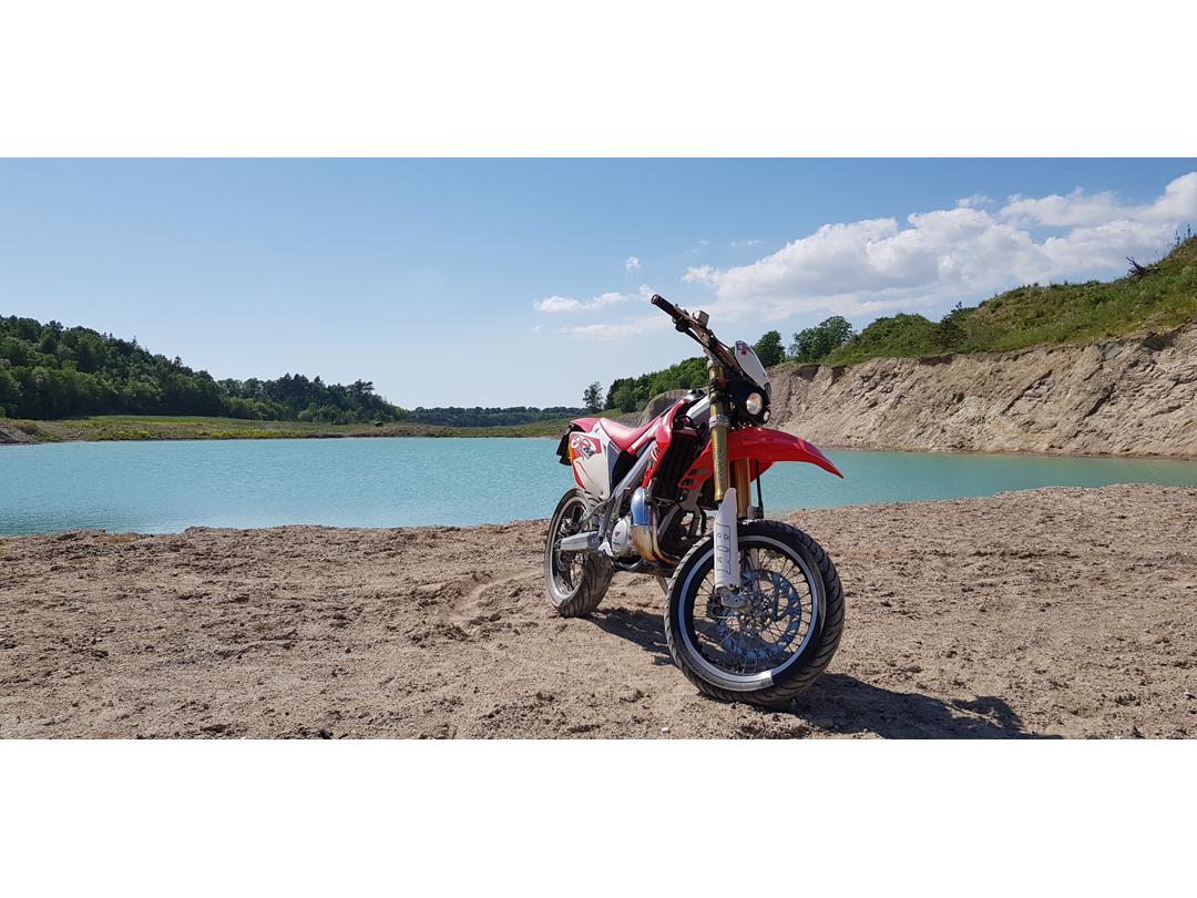 Honda Hm Moto Crm 50 Derapage 10 Har Planer Om At Saette Led Bl