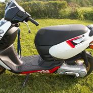 Aprilia Sonic