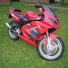 Rieju RS2 Matrix Total Skadet!