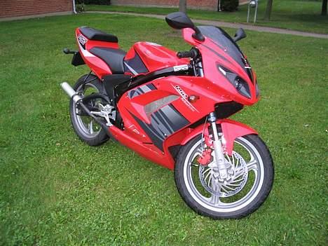 Rieju RS2 Matrix Total Skadet! billede 1