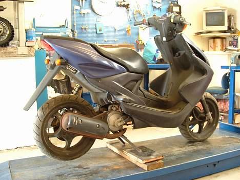 Yamaha Aerox Lc    SOLGT - Rox´en før den fik den helt store tur.. billede 5