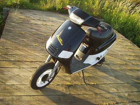 Piaggio Zip SOLGT billede 1