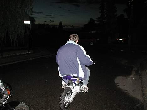 MiniBike mini crosser solgt! - hehe ja som i kan se så er det en MINI bike  billede 9