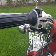 Suzuki FZ50 SUZI metalicrød
