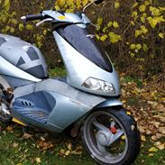 Aprilia Area 51 - i dele kom med et bud