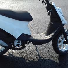 PGO Hot 50 naked tidl scooter