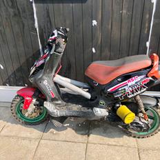 PGO Pmx sport moped warriors [SOLGT]