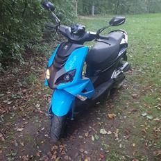 Peugeot Speedfight 4