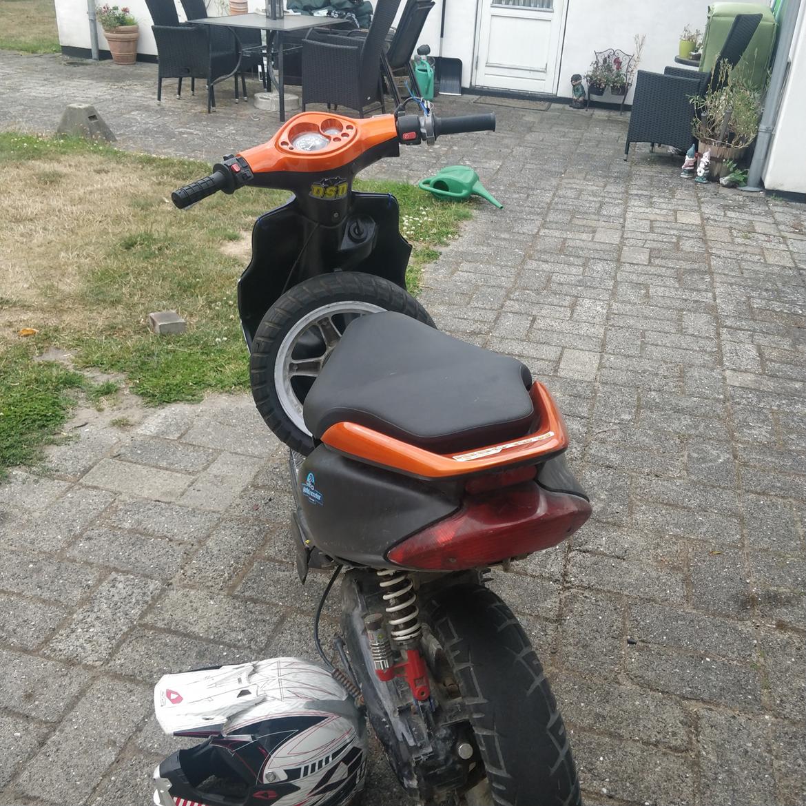 Yamaha jog r  billede 3