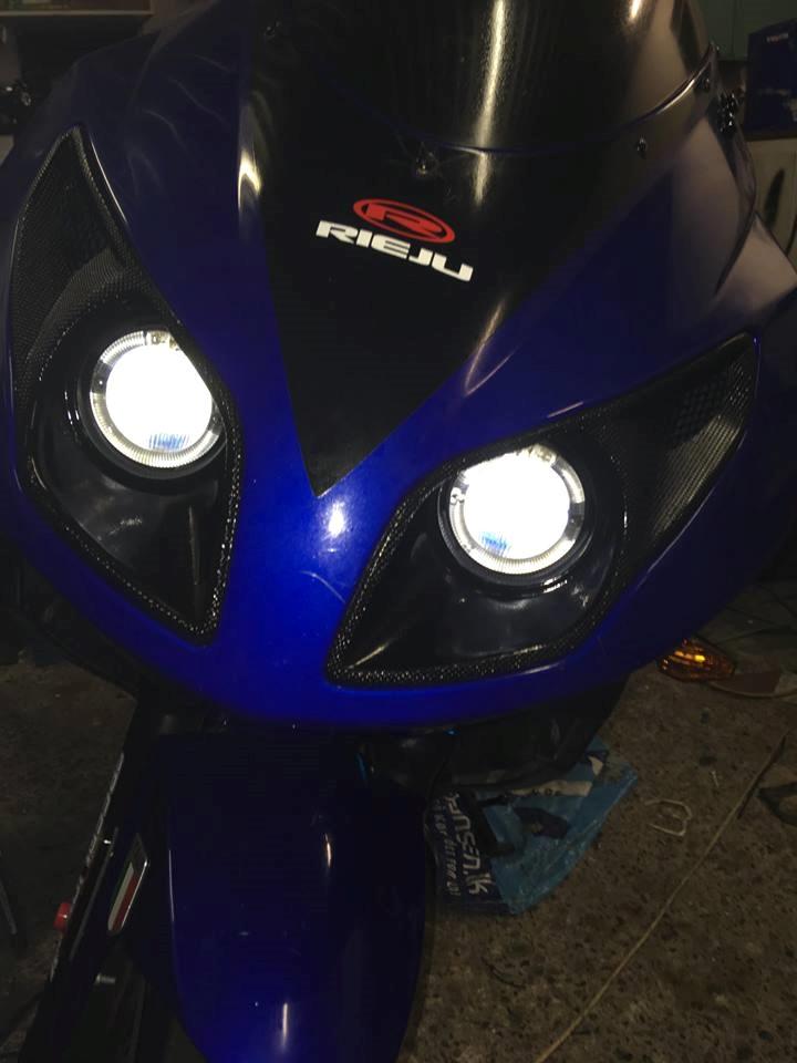 Rieju Rs2 Matrix - Hvid Led billede 18