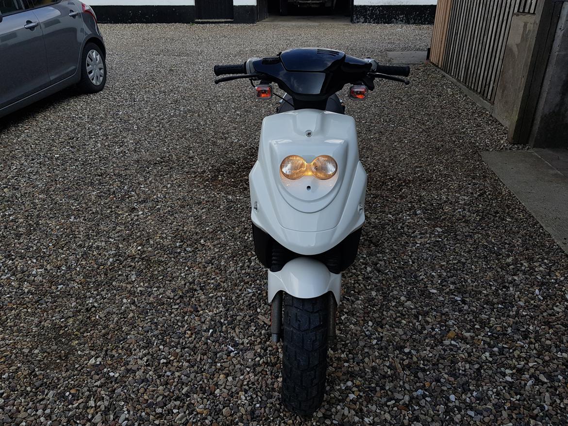 PGO Hot 50 billede 1