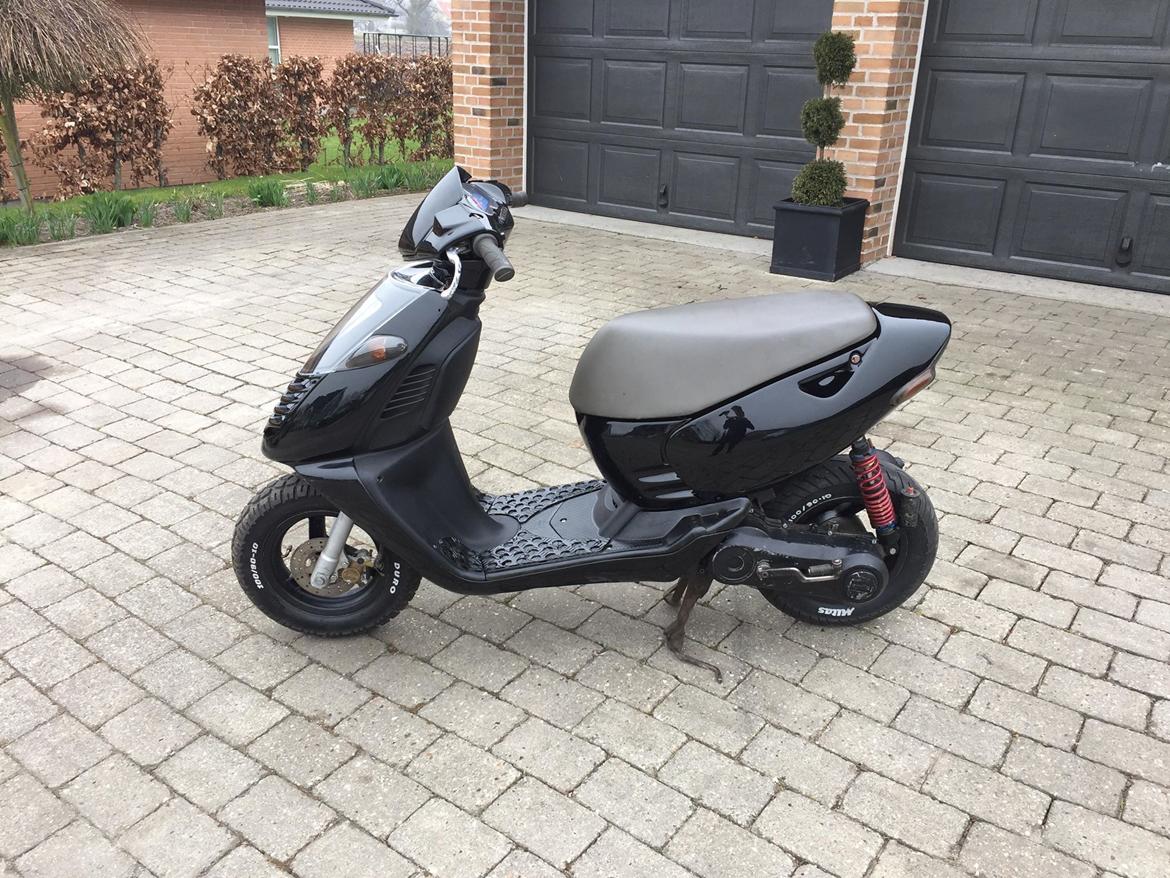 Aprilia Sonic billede 2