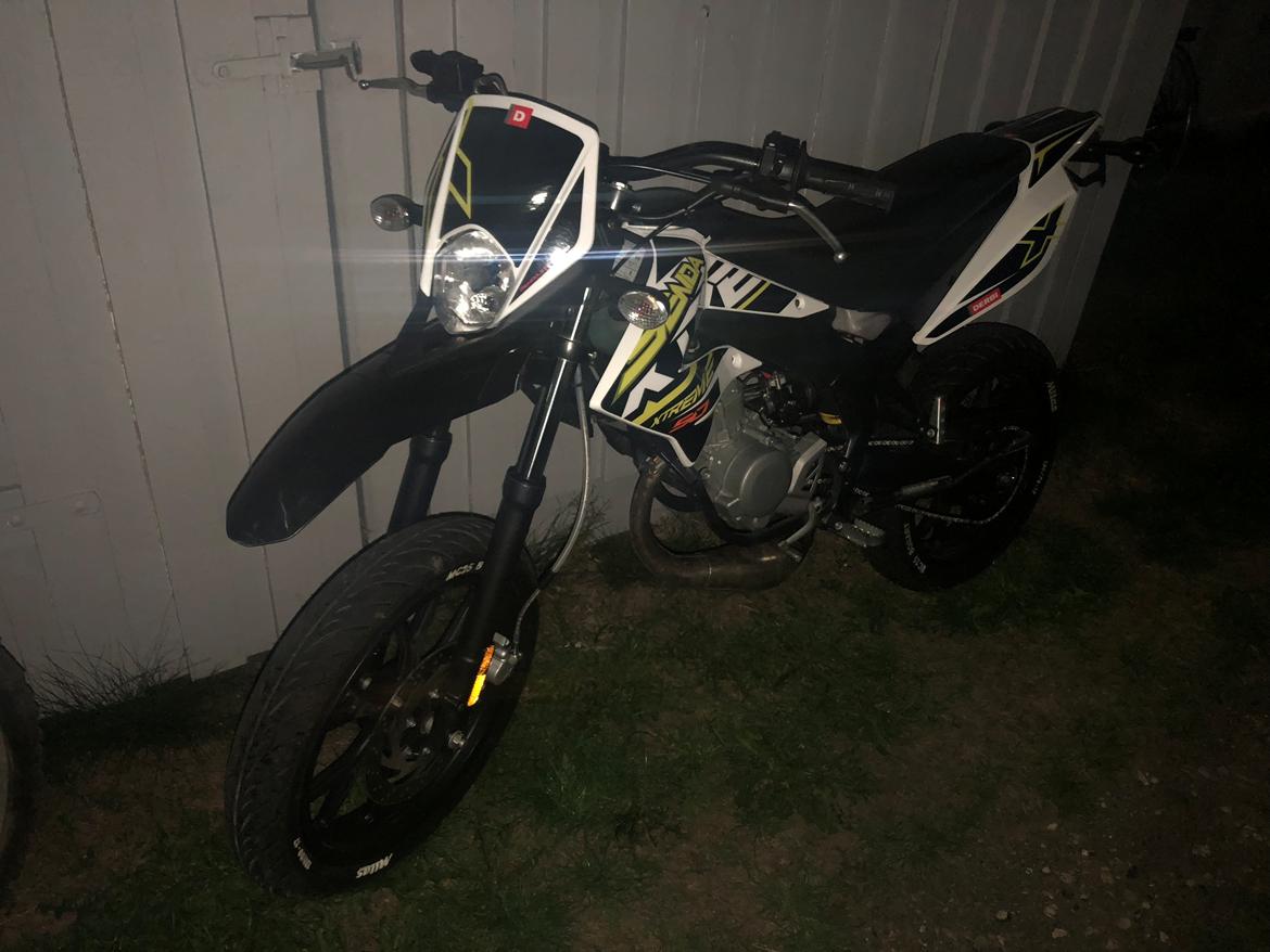 Derbi Senda Xtreme Fluo-Yellow billede 4