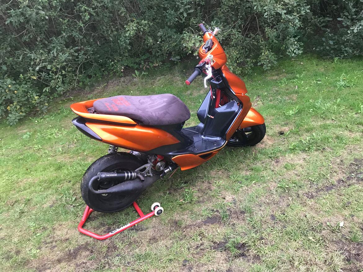 Yamaha Jog R Rox billede 5