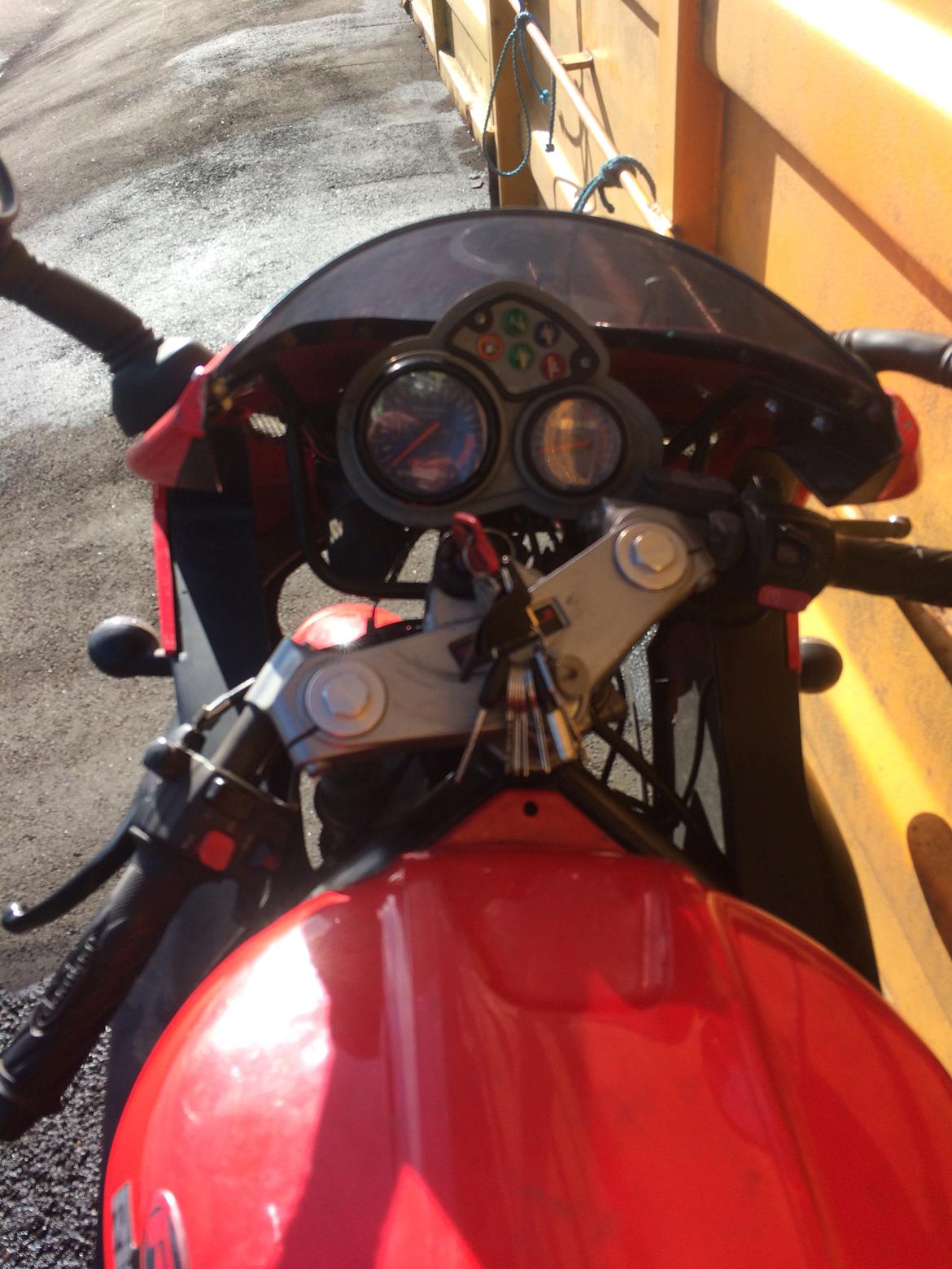 Rieju RS2 MATRIX (solgt) billede 4