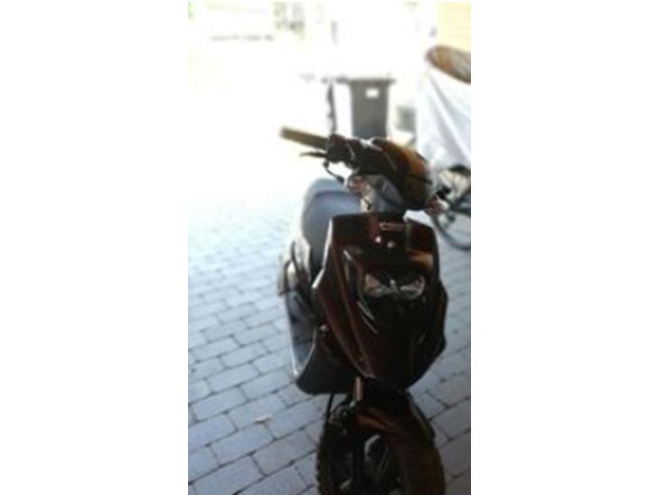 {{currentPhoto.altText}} billede {{currentPhoto.number}}