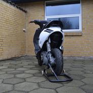 Piaggio zip sp